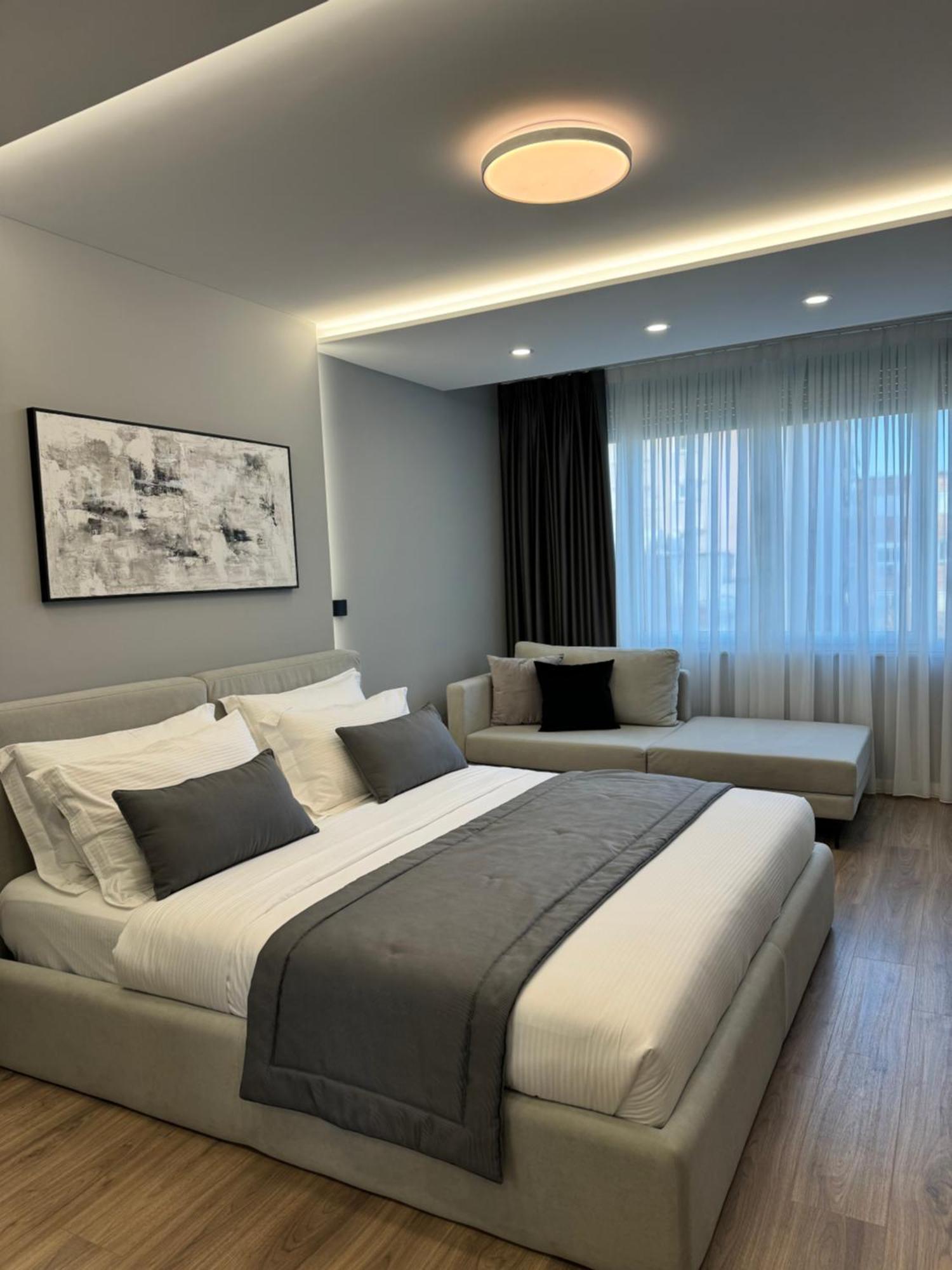 L'Hotel Tiranë Ngoại thất bức ảnh